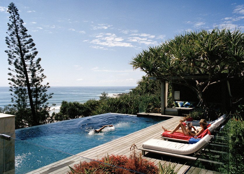 Une piscine fait-elle vraiment grimper la valeur de votre maison ?