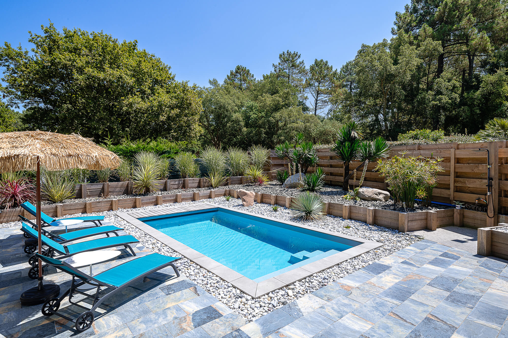 Hugo Piscines / Les Jardins d’Hugo